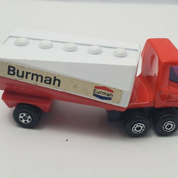 Matchbox N°63 GAS TANKER 1973 ENGLAND RED/WHITE - Picture 1 of 7